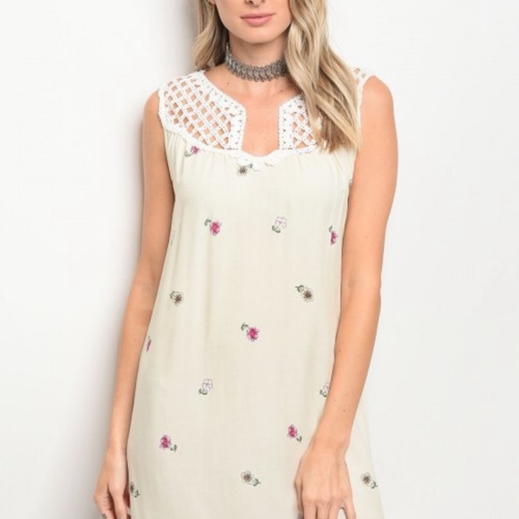 Tassels and Lace Boho Lace Layering  Dress Medium - Picture 6 of 9